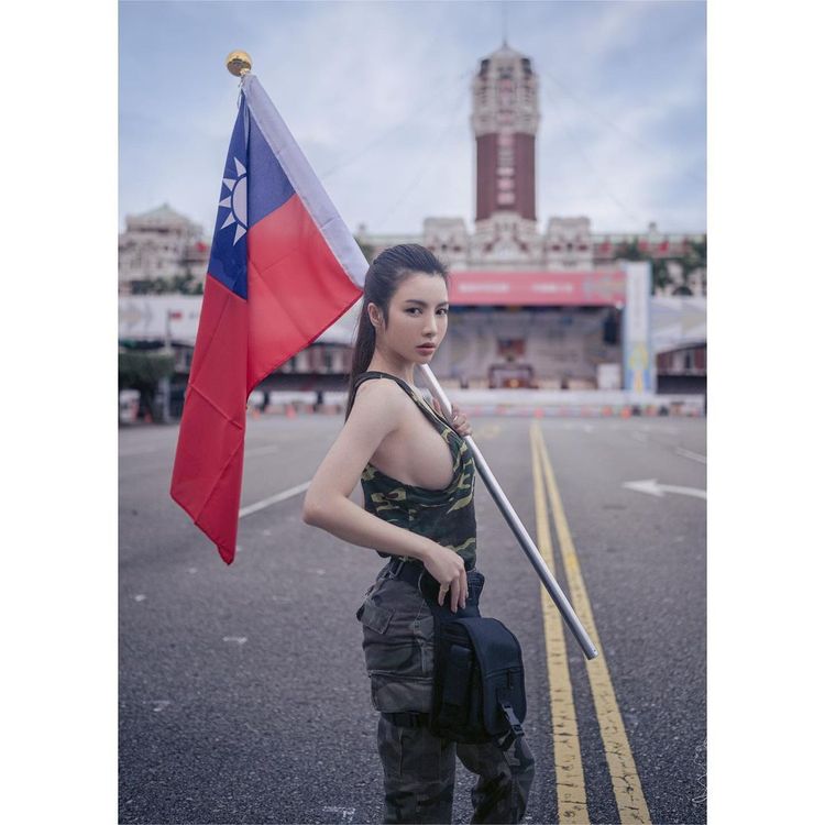 翻攝自IG ccluv610