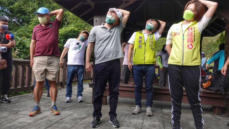 陳時中（中）直言不會任意提告。葉志明攝