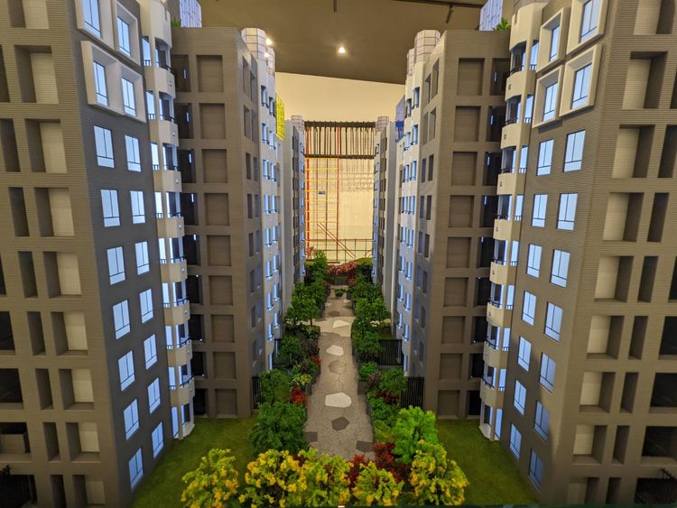 該社區擁有近千坪私家花園，另有家教空間、兒遊室、廚藝休閒、瑜珈休閒、健身休閒等八大豐富全齡休閒設施。王鈞生攝