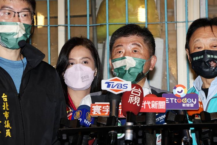 陳時中被問到蔣萬安勘災慢半拍的事情。葉志明攝