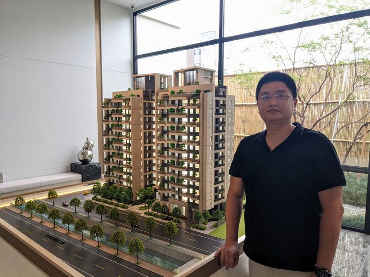 鮮少對外露面的坤悅開發董事長陳丕岳，今罕見公開出席「坤悅君睿」公開記者會。王鈞生攝