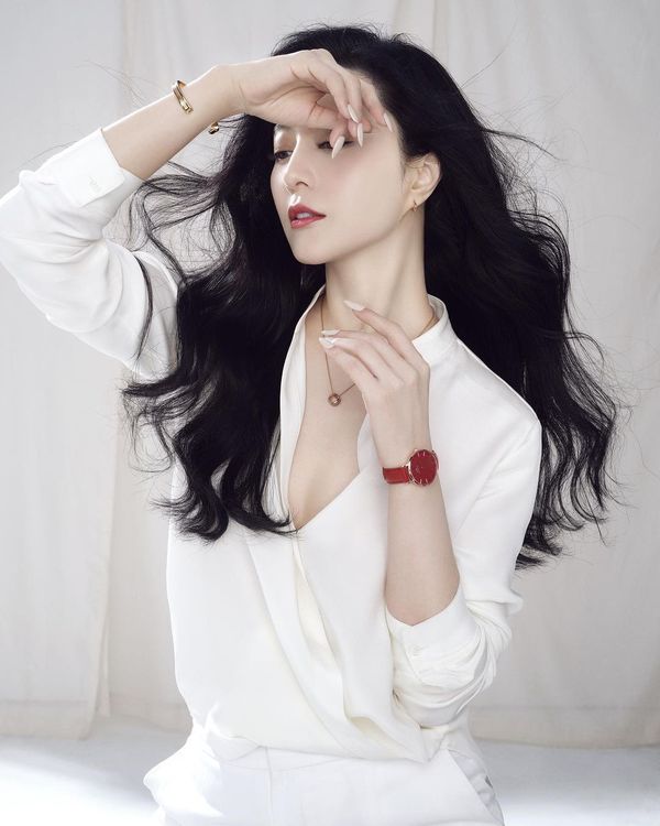 范冰冰曾為DW門面，演繹過多款腕錶。翻攝范冰冰微博