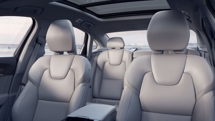 當前Volvo新車每張座椅設計皆融合多項安全技術考量，能在意外發生時有效減少身體因此受到傷害。原廠照片