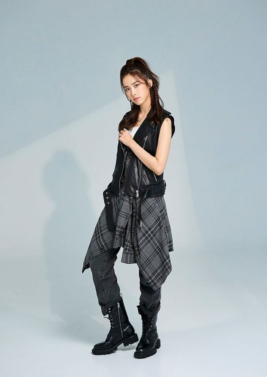 何思靜因演了蘇媽媽少女版而受矚目。星空飛騰提供