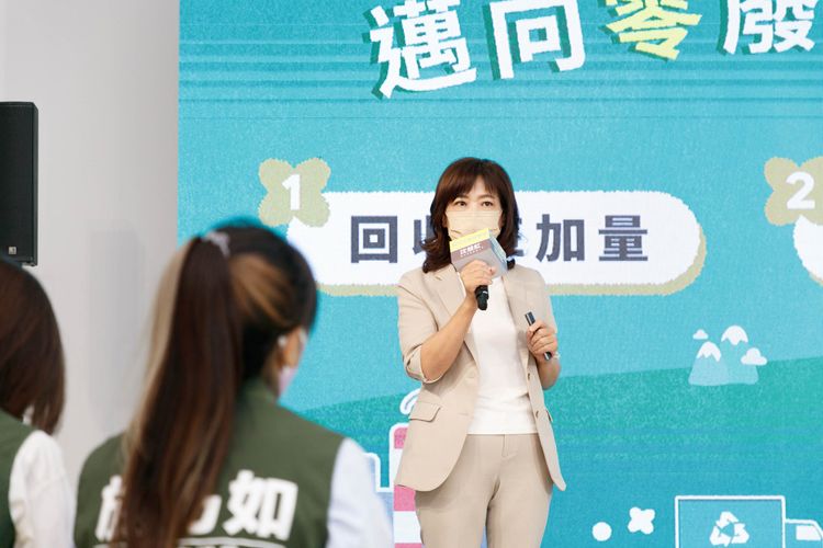 沈慧虹也回擊，高虹安在免治馬桶議題上犯了3大錯誤，第一錯，引用國民黨非正式網路民調，拿雞毛當令箭。沈慧虹團隊提供