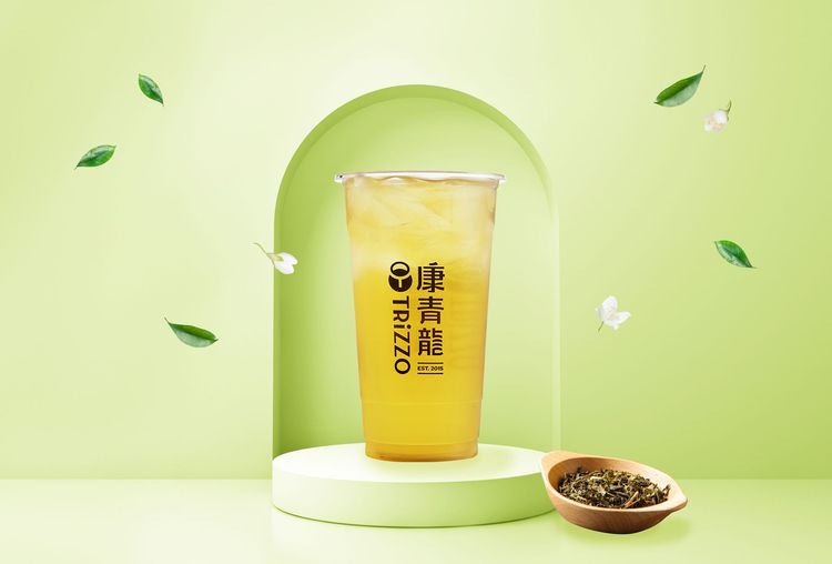 碧玉茉莉綠茶是康青龍經典招牌飲品，售價30元。業者提供