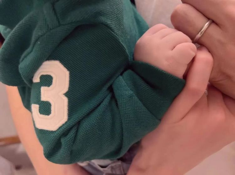 林志玲與黑澤良平育有1子，夫妻倆沒請保母，親力親為照顧。翻攝林志玲IG