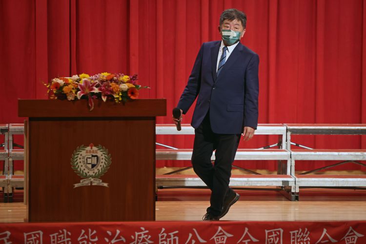 陳時中的民調可能因對手太客氣而往上走。資料照，林林攝