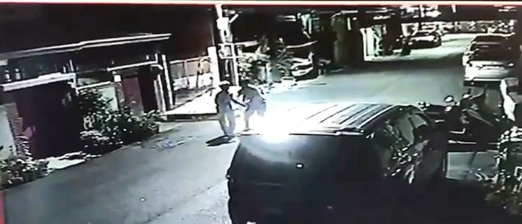 羅男與陳婦發生拉扯。民眾提供