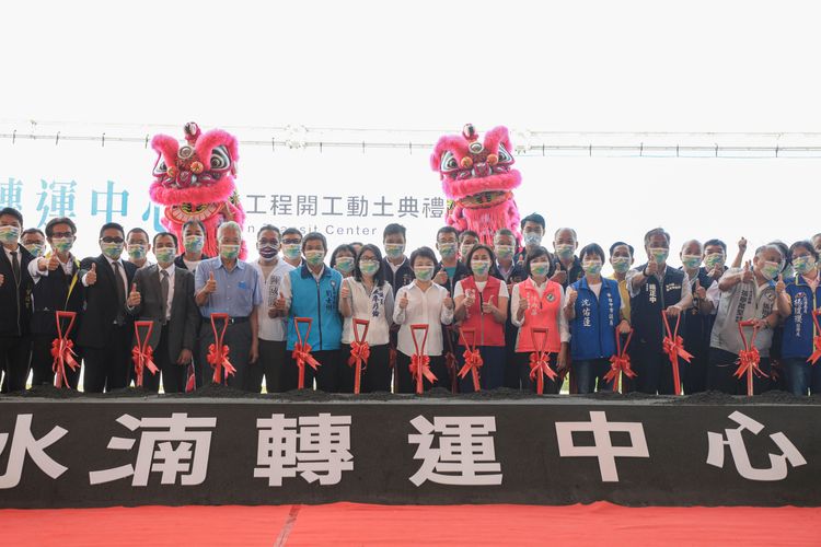 盧秀燕主打建設牌拚年底選戰。曾雪蒨攝