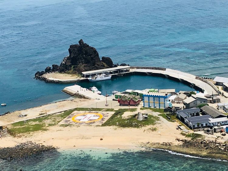 澎湖二、三級離島多無機場，航空器後送只能仰賴直昇機。凌天航空提供