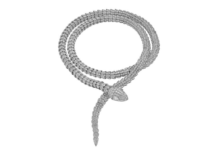 Serpenti 18K白金鑽石項鍊，約1700萬元。品牌提供