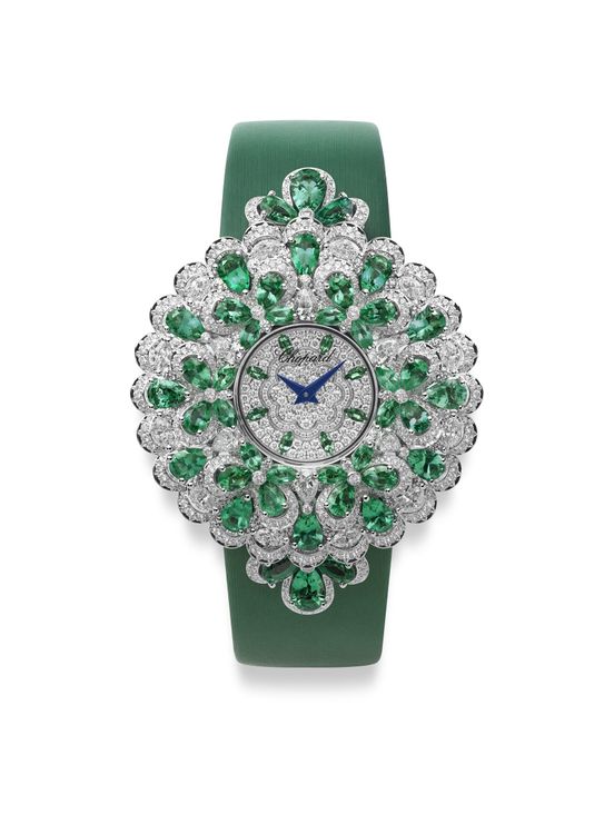 Precious Lace系列18K白金祖母綠鑽錶，1269萬8000元。品牌提供