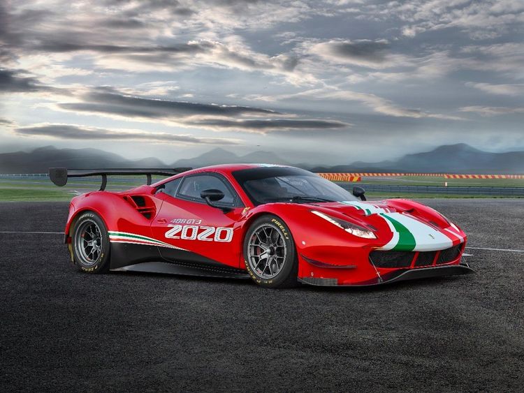 Ferrari 488 GT3 EVO 2020使用代號F154的V8雙渦輪增壓引擎，可以輸出600匹的最大馬力以及700Nm的最大扭力。業者提供