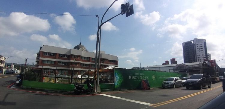 仁武新屋供給多屬首購宅，目前成交單價均要挑戰3字頭行情。葉家銘攝