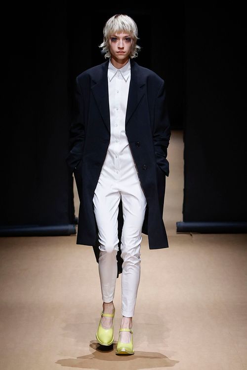 PRADA 2023春夏女裝大秀。品牌提供