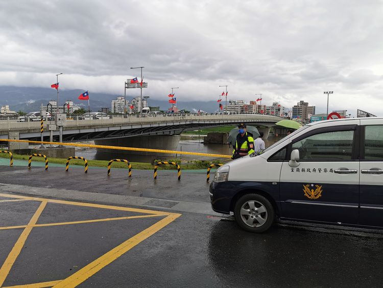 警方拉起封鎖線。林泊志攝