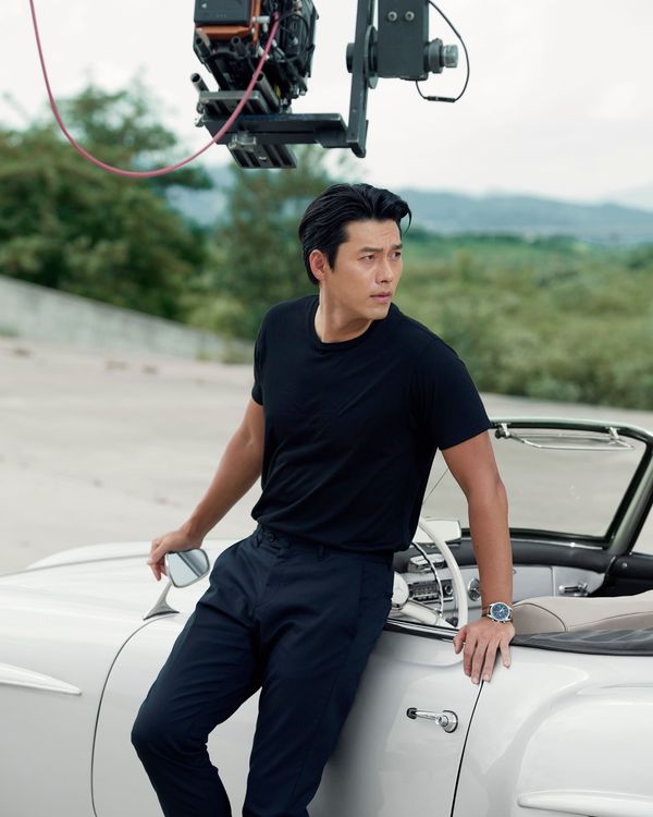 身為「準爸爸」的玄彬，眼神中依舊有著撩人的瀟灑魅力。品牌提供