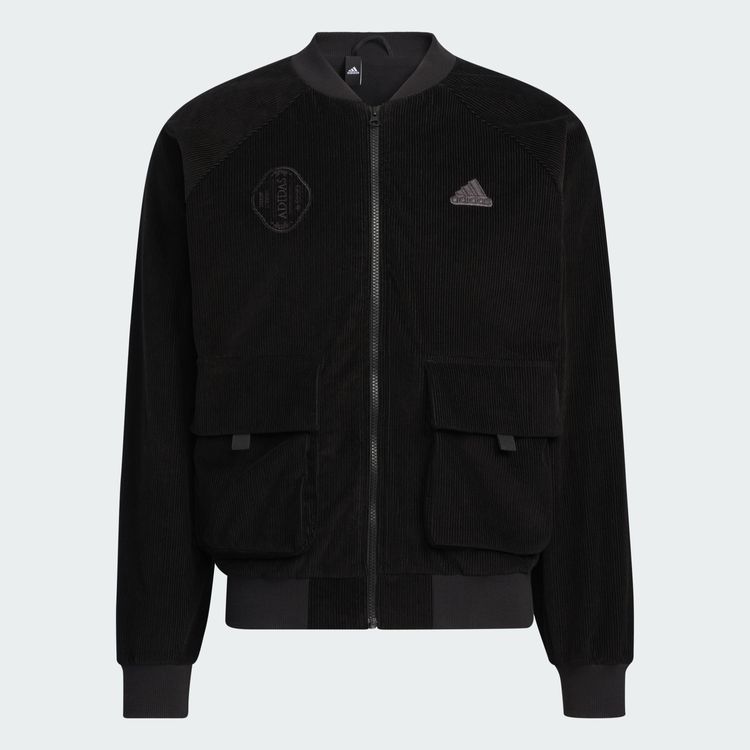 男款City Explorer黑色燈心絨外套，3690元。品牌提供