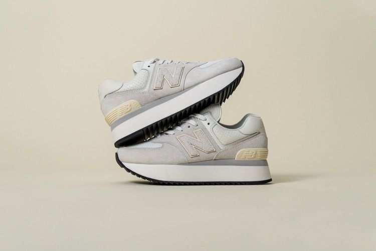 574+白色女鞋，3080元。品牌提供