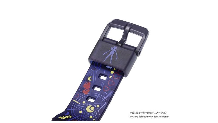 錶帶環上印有水手月亮的剪影。品牌提供