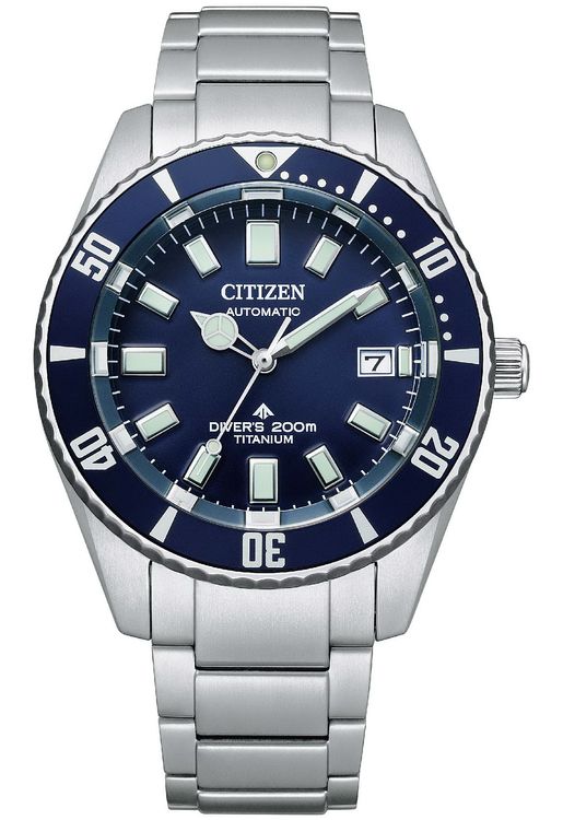 彭政閔配搭的CITIZEN 1977復刻征服潛水抗磁機械錶，3萬3800元。品牌提供