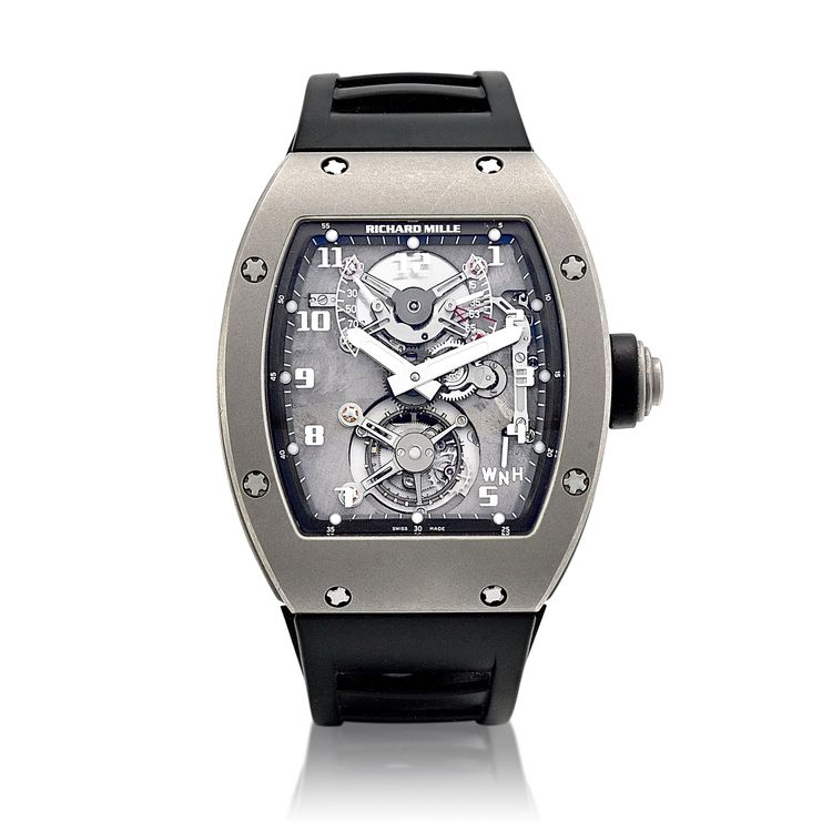 RICHARD MILLE RM002鈦金屬鏤空陀飛輪腕錶，估價約1304萬元台幣。品牌提供