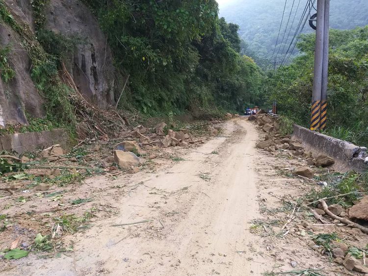 目前恢復單向通車。嘉縣府提供