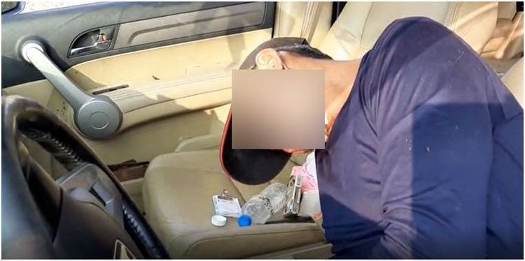 許男昏睡車內。警方提供