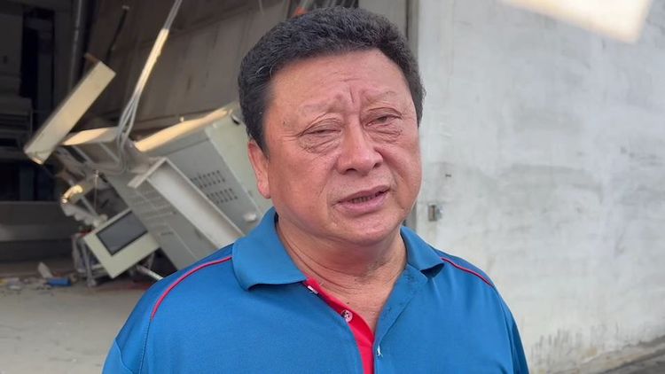 碾米廠受損嚴重，台東縣議員陳宏宗盼農委會伸出援手。讀者提供