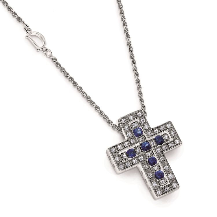 Belle Époque Cross 18K白金十字架藍寶石鑽鍊，28萬1900元。品牌提供