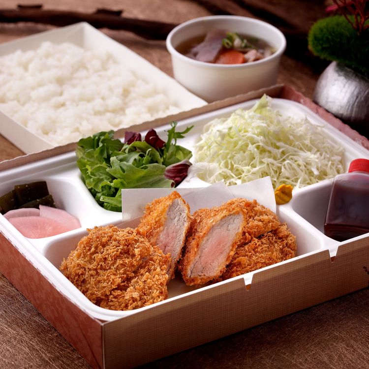 伊勢路-勝勢日式豬排腰內豬排便當。業者提供