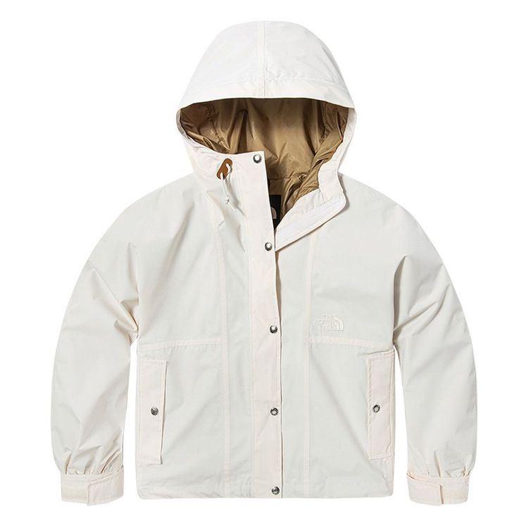 女款防水透氣連帽衝鋒衣，7380元。品牌提供