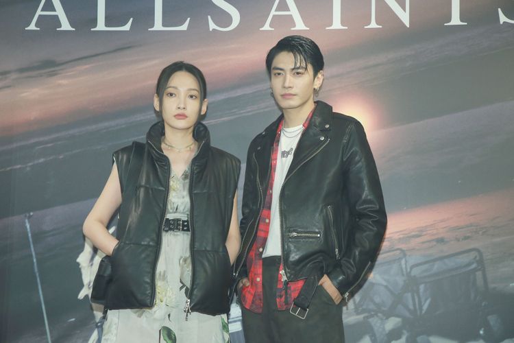女星林映唯（左）與男星宋柏緯參與ALLSAINTS的「Saints Child樂團」跨界音樂企劃，是今晚派對主角之一。朱世閎攝