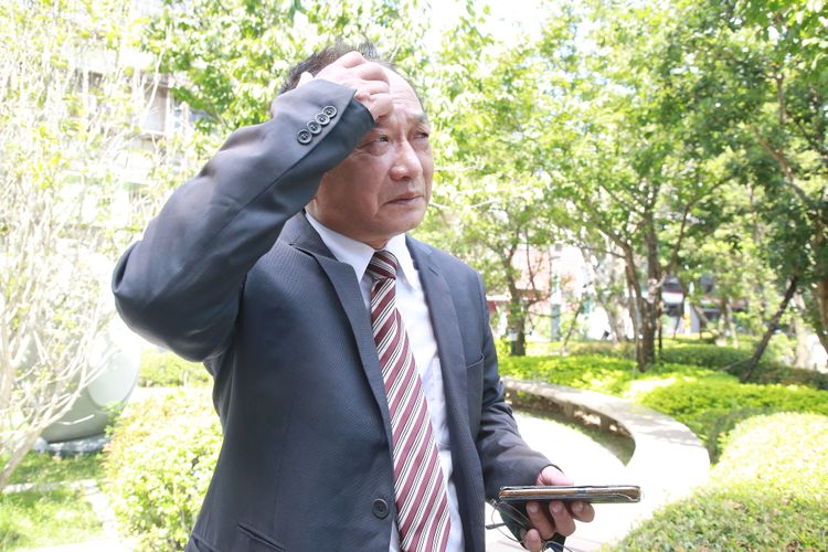 帥過頭步入老年，但自曝靠著網路社群炒房，還交到小自己2輪的女友。朱世閎攝