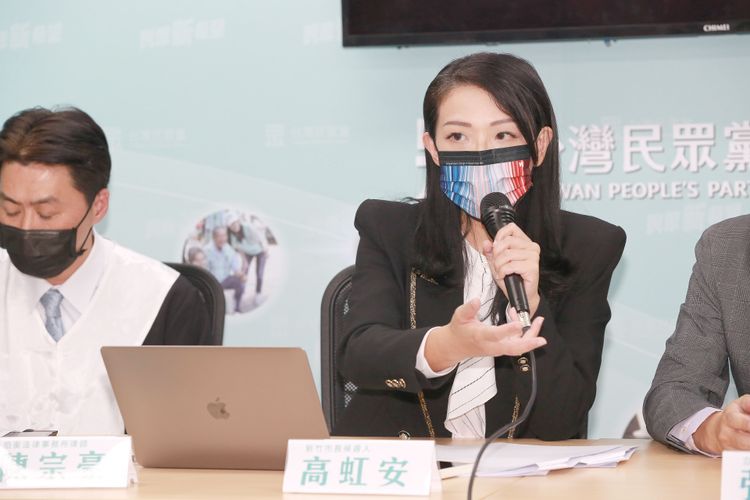 高虹安今天召開記者會自清。朱世閎攝