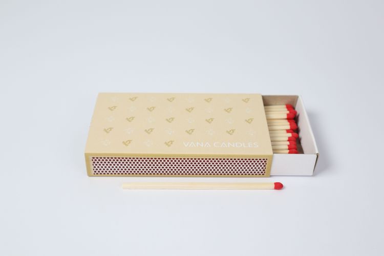 瑞典火柴盒，220元。品牌提供