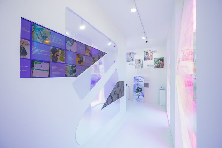 Z分子打卡牆。業者提供