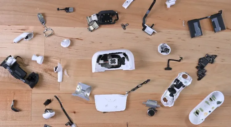 AirPods Pro 2拆解後無法修復。翻攝IT之家