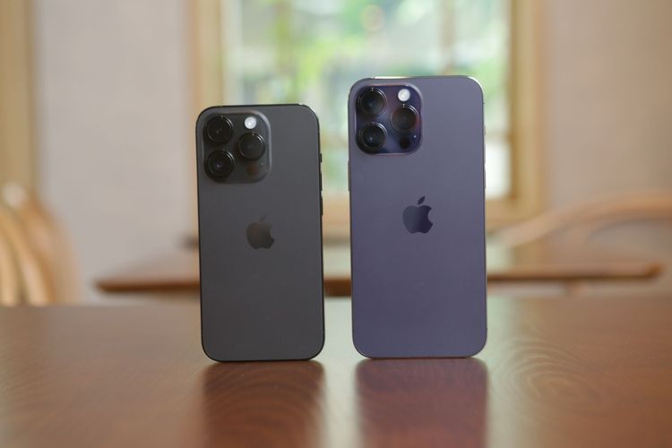 iPhone 14 Pro 太空黑色、iPhone 14 Pro Max 深紫色。翁玉信攝