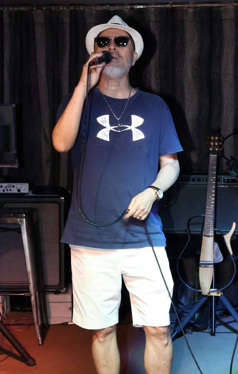 班鐵翔為下周的演唱歌積極健身。莊宗達攝