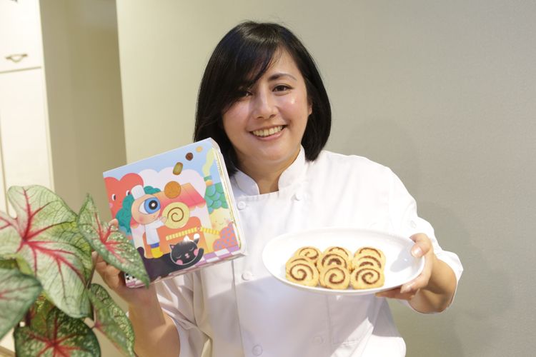 Miss V Bakery主廚林麗安表示，招牌肉桂口味餅乾，肉桂調配比例與店內肉桂卷相同，味道很一致。翁玉信攝