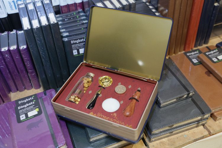 九ポ堂×HAPPYMT馬戲團封蠟禮盒組，售價695元。翁玉信攝