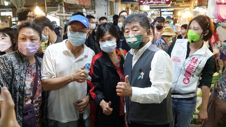 陳時中說，參選人都是要爭取選民認同。莊宗達攝