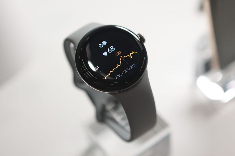 心率偵測功能。翁玉信攝