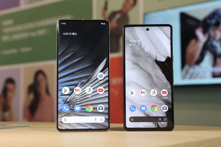 Pixel 7 Pro與Pixel 7正面螢幕。翁玉信攝