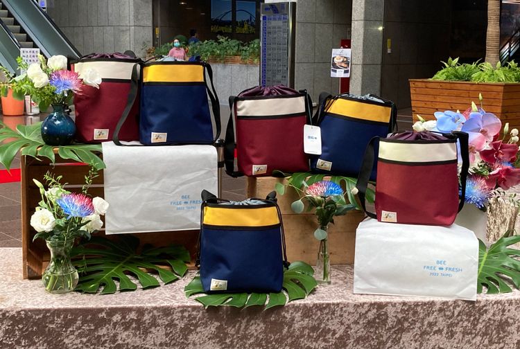 末代嗡嗡包首次亮相。民政局提供