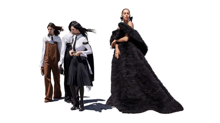 BURBERRY現任創意總監Riccardo Tisci再次與攝影師好友Inez和Vinoodh聯手，帶來了充滿衝擊感的最新秋冬形象廣告。品牌提供