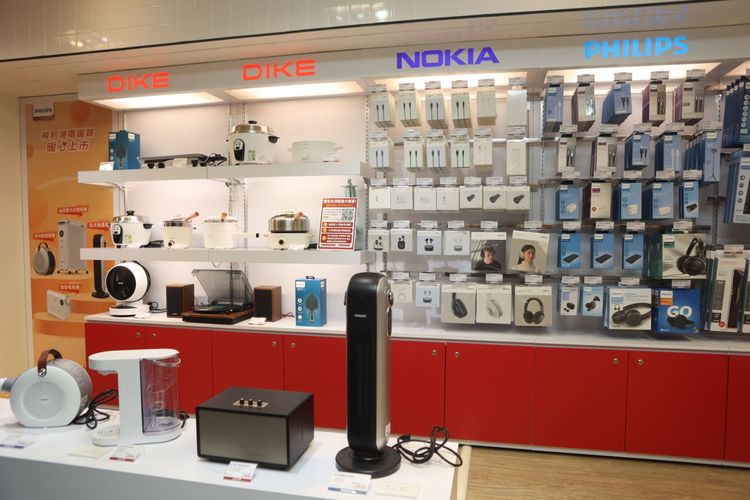 雙全國際新光三越台北站前店實體門市開幕。翁玉信攝