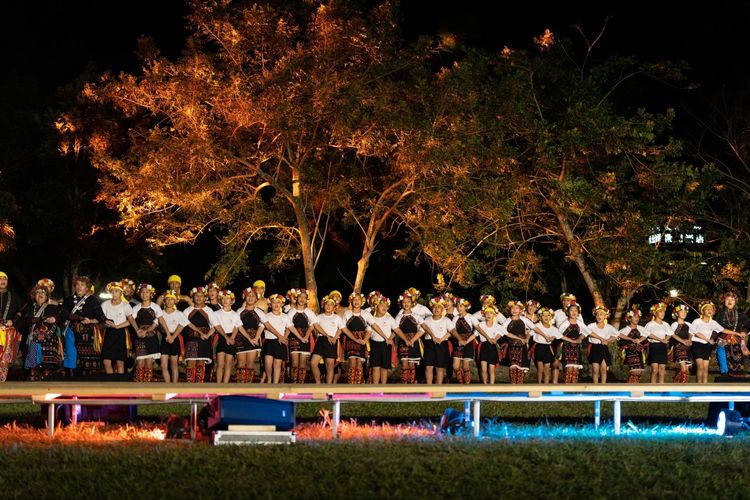 知本國小學生表演。台東縣府提供